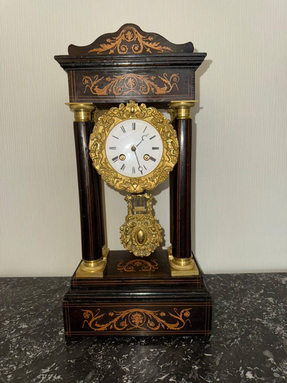 Horloger près de Paris